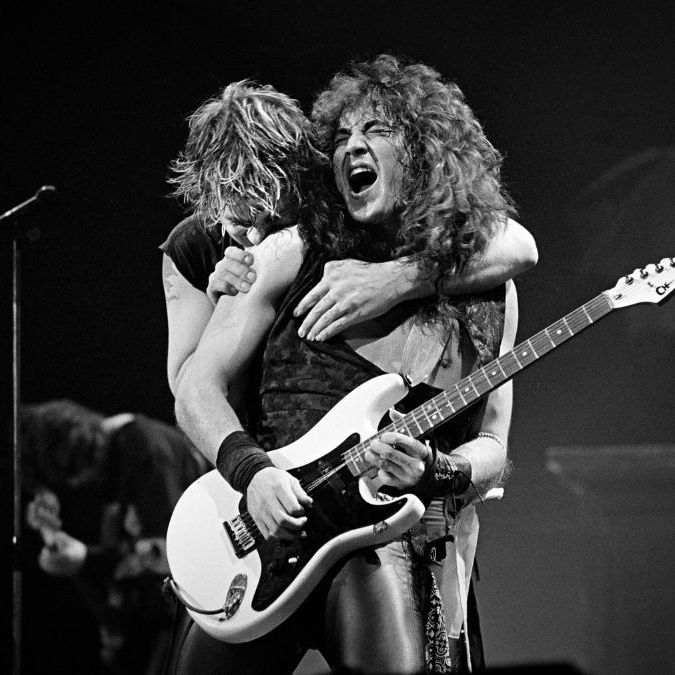 LD BARK AT THE MOON オジー・オズボーン Jake e.lee Jake E. Lee on whether he'll play Bark at the Moon at Ozzy