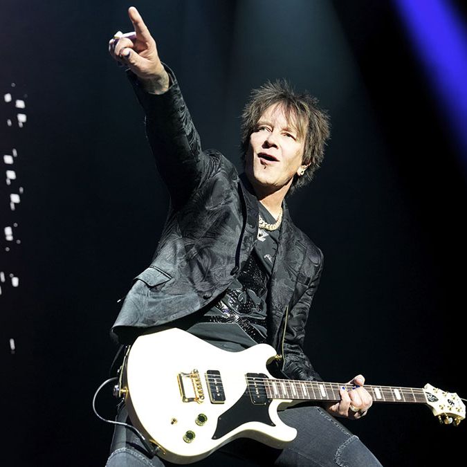 I wanted to create an instrument that had that beautiful old