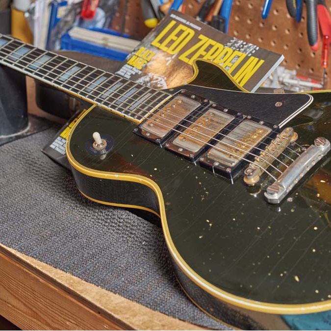 Gibson USA JIMMY PAGE Les Paul ジミーペイジ How Jimmy Page was reunited with his 1960 Les Paul Custom | Guitar