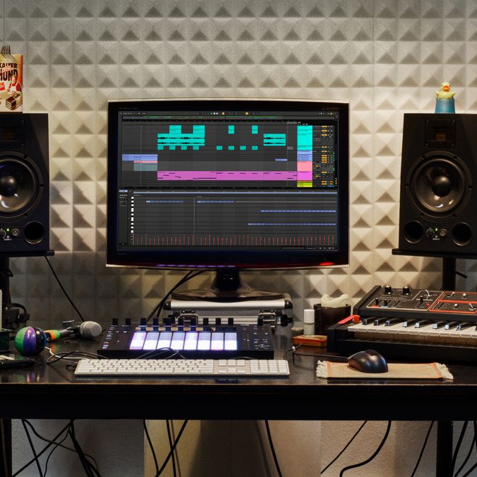 DTM・DAW ABLTON LIVE 10 Suite Ableton Live 10 Suite Music Production Software | zZounds