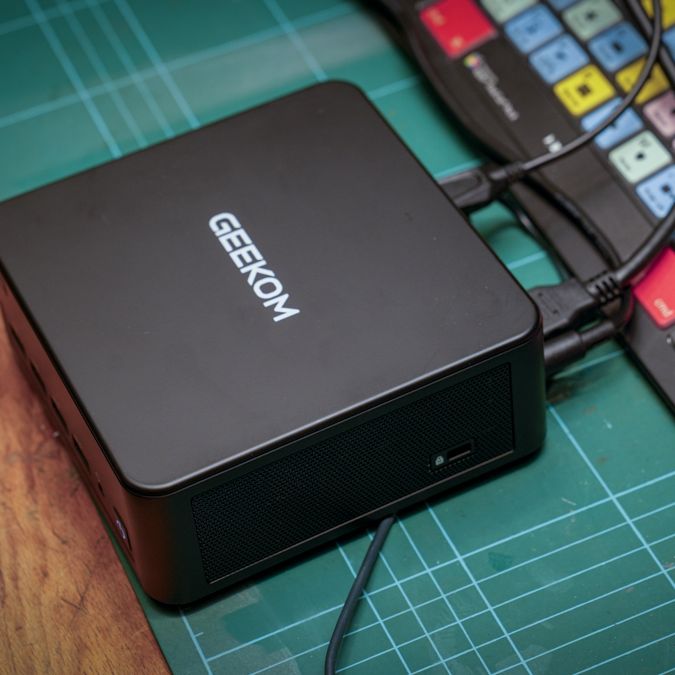 With 15% off, Geekom's IT13 Max mini PC deal is a real office