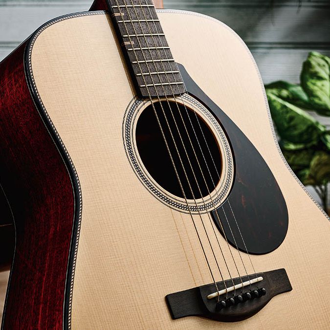 ミュージック The Very Best of Guitar MARTINEZ C-90S SOLID SPRUCE & ROSEWOOD CLASSICAL GUITAR WITH