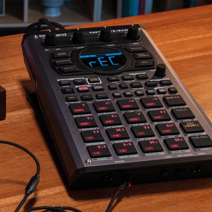 その他 Roland sp404 mk2 Roland SP-404MKII Sampling Workstation | zZounds