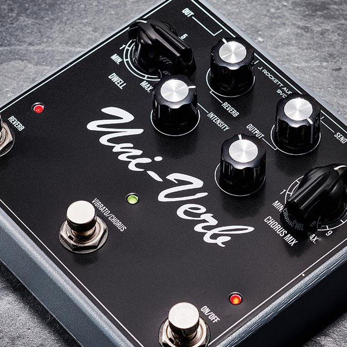 ギター UNI-VERB J.ROCKETT AUDIO DESIGNS J. Rockett Audio Designsより、伝説的なエフェクターを現代の