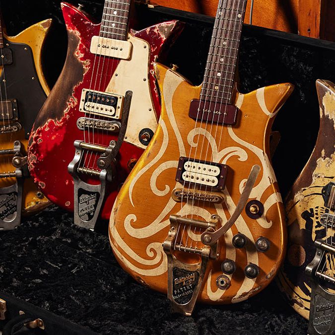 アート・デザイン・音楽 REDON Michael Gibson TASCHEN Handcrafted to be fully functional, authentically Gibson, and