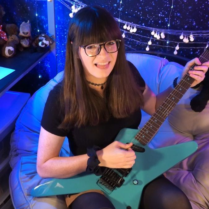 Kayla Kent built guitar by Kramer fan group | Guitar World