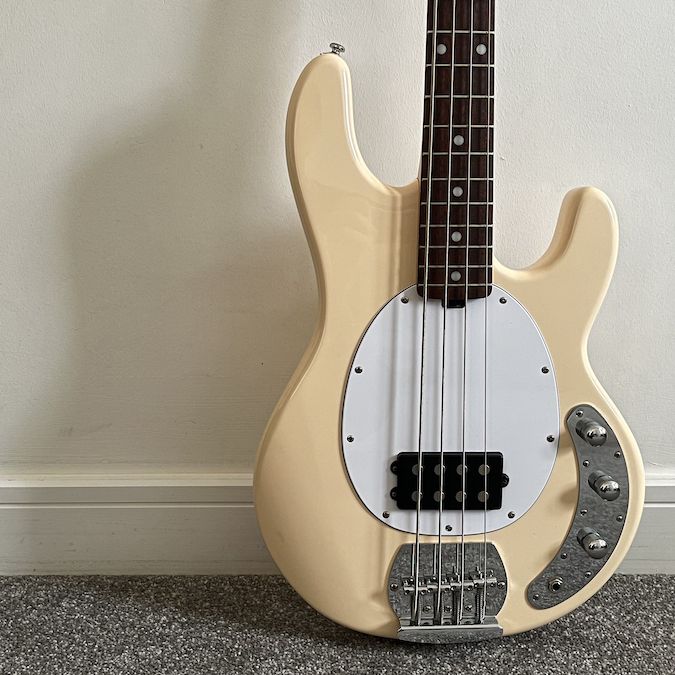 ベース Sterling by MUSIC MAN stingray ray4 StingRay Ray 4 | Basses | SUB - Sterling by Music Man