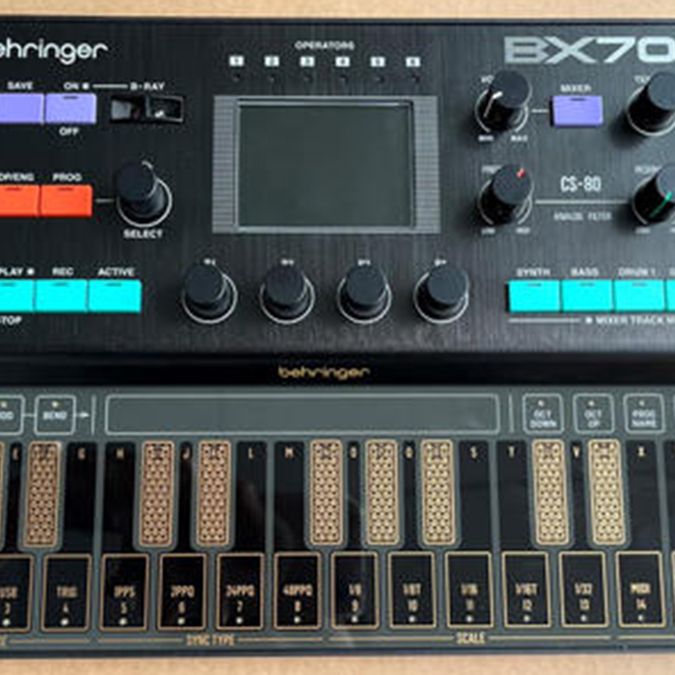 behringer PORY D ジャンク品 behringer_polyd_1.jpg