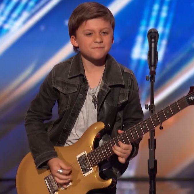 10yo guitarist nails Lenny Kravitz on America's Got Talent