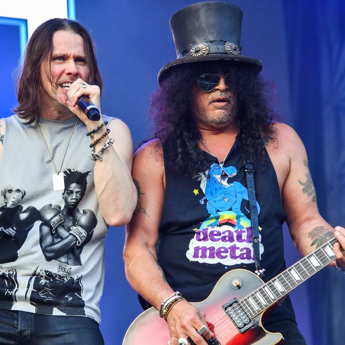 Slash and Myles Kennedy came down with Covid-19 while working on