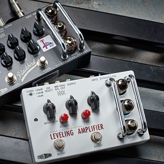ギター Effectrode Blackbird SR-71 ovdw372BPsicodpnh585KD.jpg