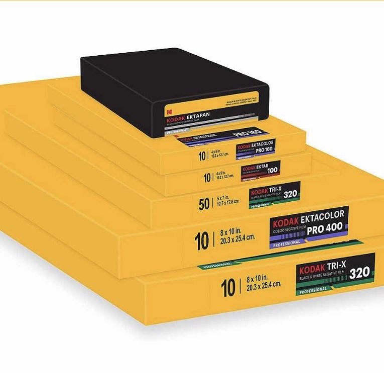Kodak 3409 ISO16 10本セット Kodak goes big with new large-format film and 100ft bulk rolls