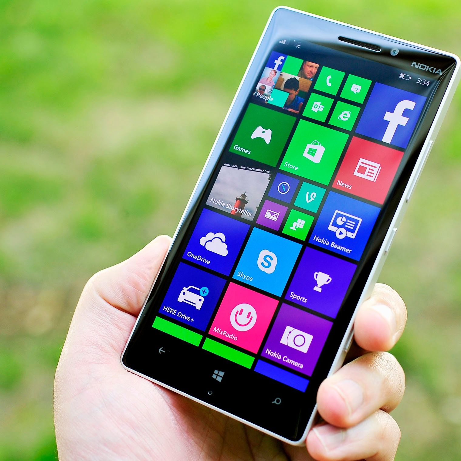 Lumiaページ 8Tmofn5G27VAUGcftv6mfe.jpg