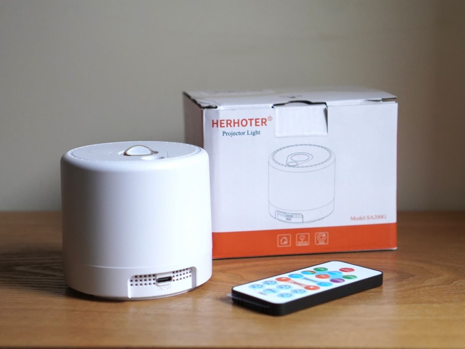 Herhoter Galaxy star projector review: Good value on a budget | Space