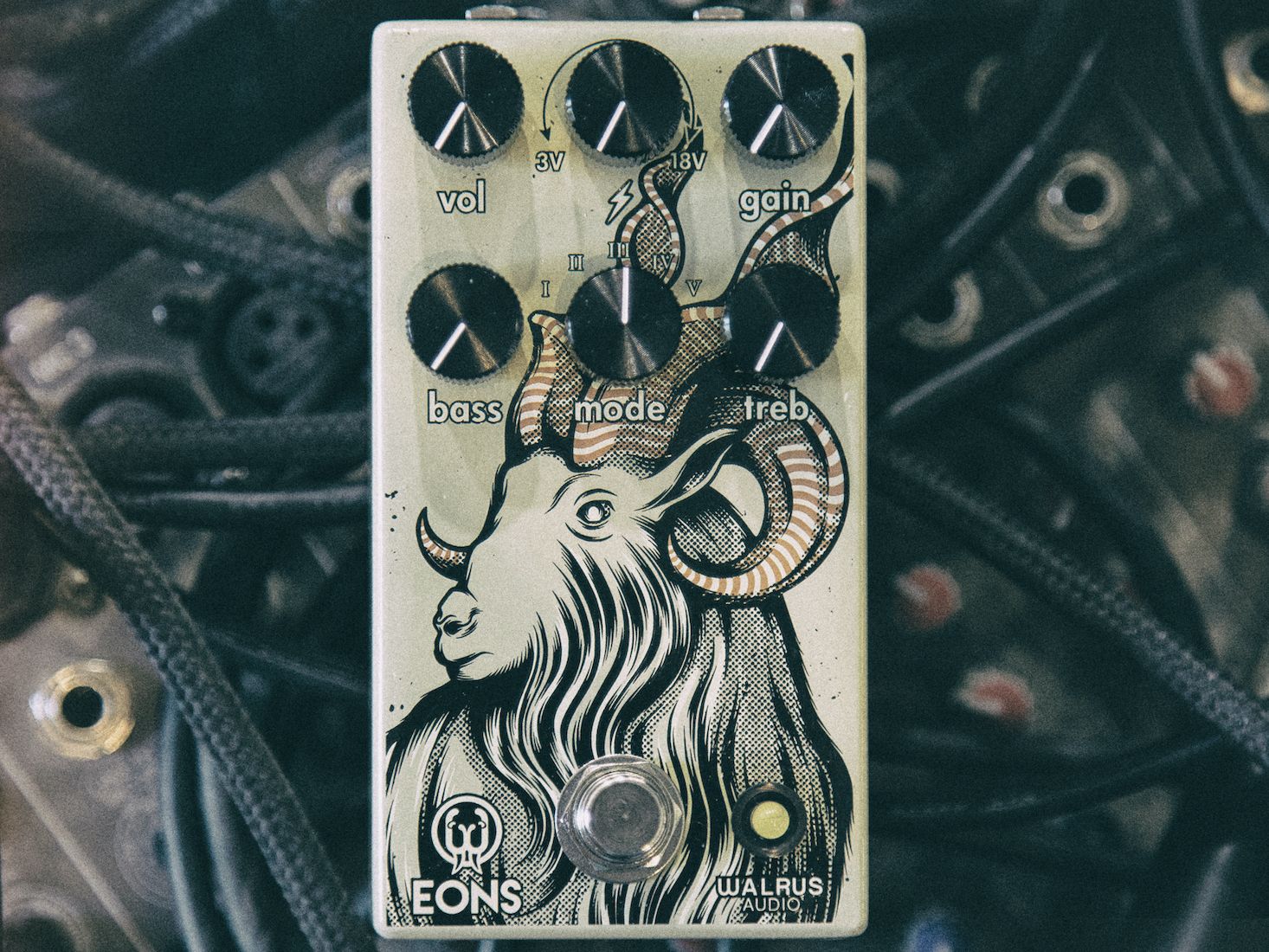 Walrus Audio completes a Five-States trifecta with new Eons fuzz