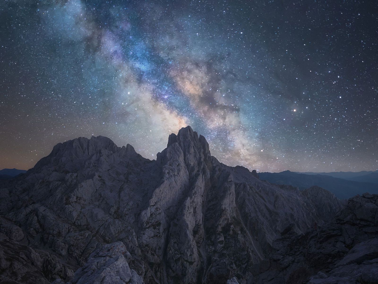 Why do we photograph the Milky Way in summer? | Space