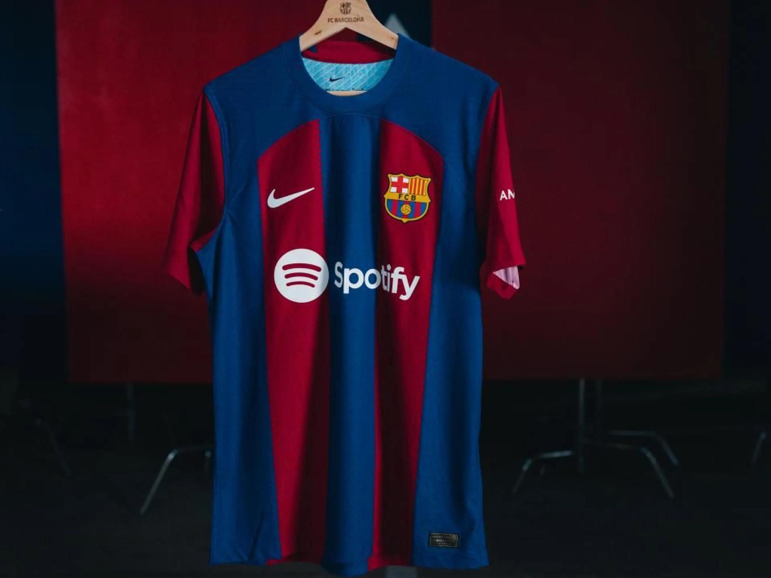 The new Nike Barcelona home kit 23/24 is out – with a fresh