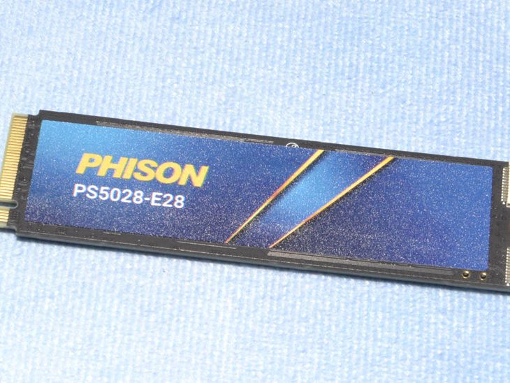 内蔵型SSD PHISON E12 M.2 2280 SSD 2TB PCIE Gen3x4 PCパーツ PHISON E12 M.2 2280 SSD 2TB PCIE Gen3x4
