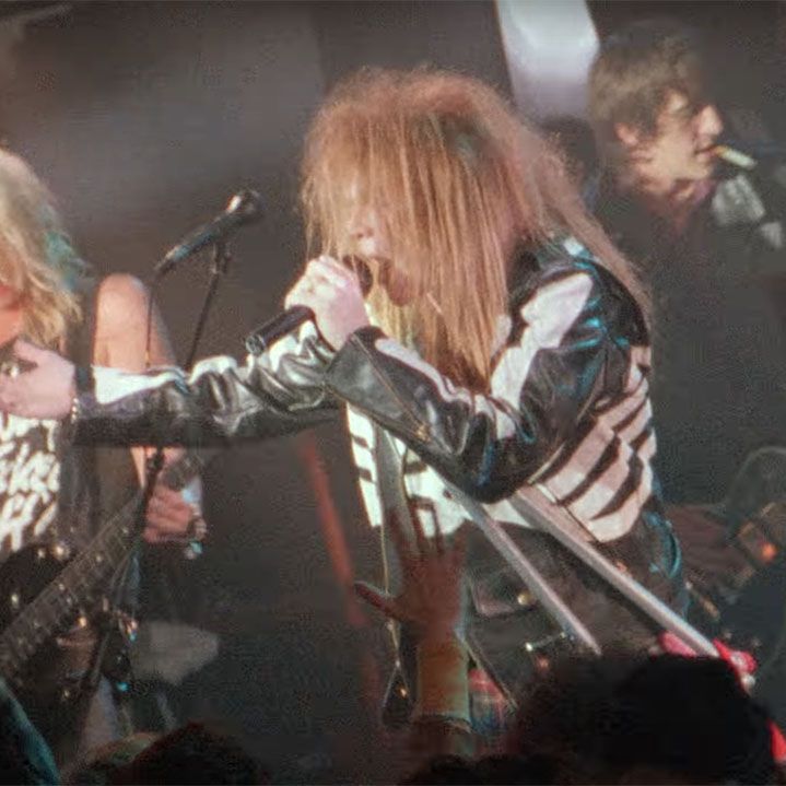 値下げ★Guns N' Roses★1989年製 GUNS N' ROSES 1989 Axl Rose Slash Posters Swedish Magazine Okej