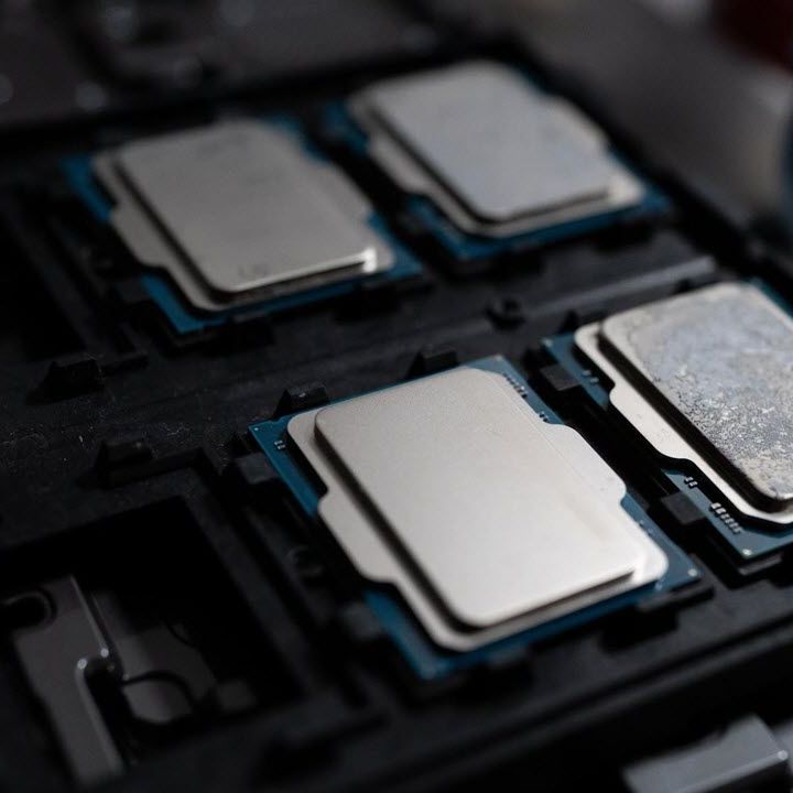Intel's Core Ultra 7 265K drops to $300 across various retailers