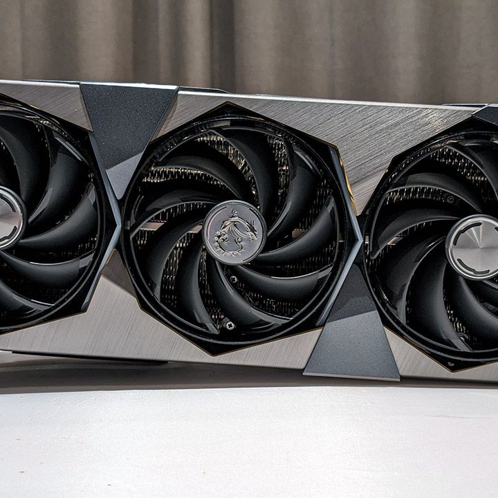 【美品】MSI SUPRIM X RTX 4080 SUPER 81oJRoXNN0L._UF350,350_QL80_.jpg
