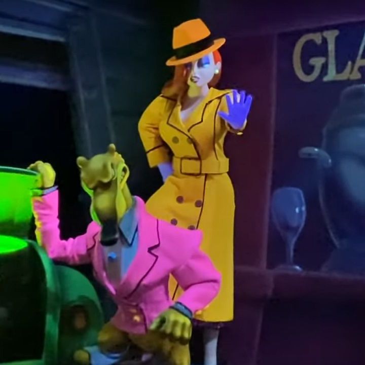 Jessica Rabbit Trades Her Sexy Red Dress For Full Noir Look In Disneyland's  Redo Of The Famous Character | Cinemablend