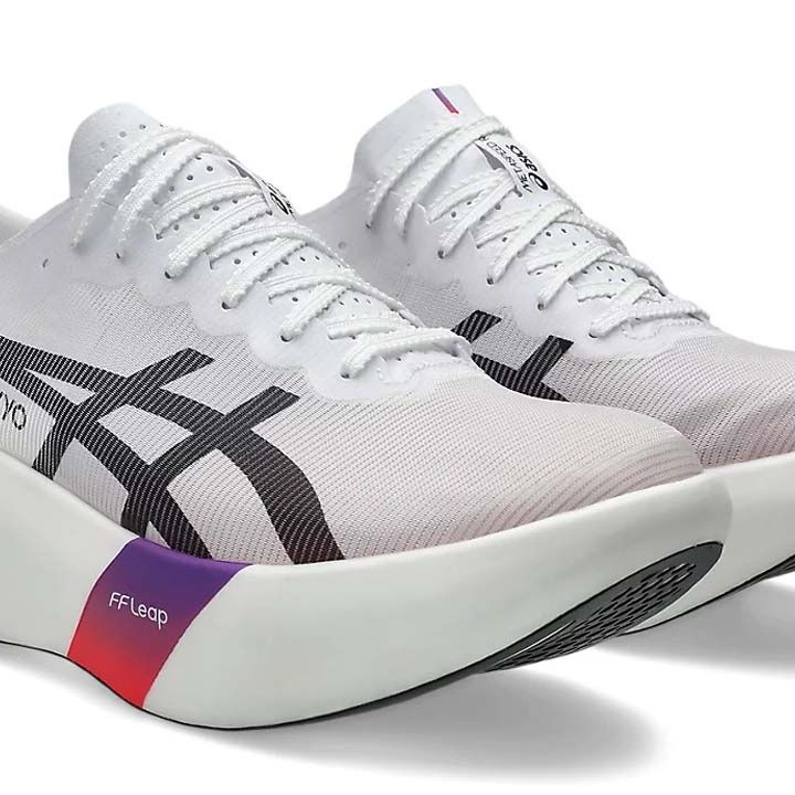 Metaspeed Ray: Asics's lightest running super shoe to date