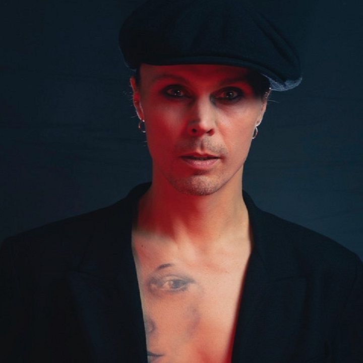 Pul uchun porno etuk ayollar Irina Alegrovaga qarshi jinsiy ayblovlar