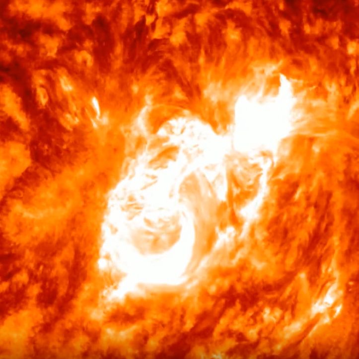 Sun unleashes powerful X-class solar flare triggering radio
