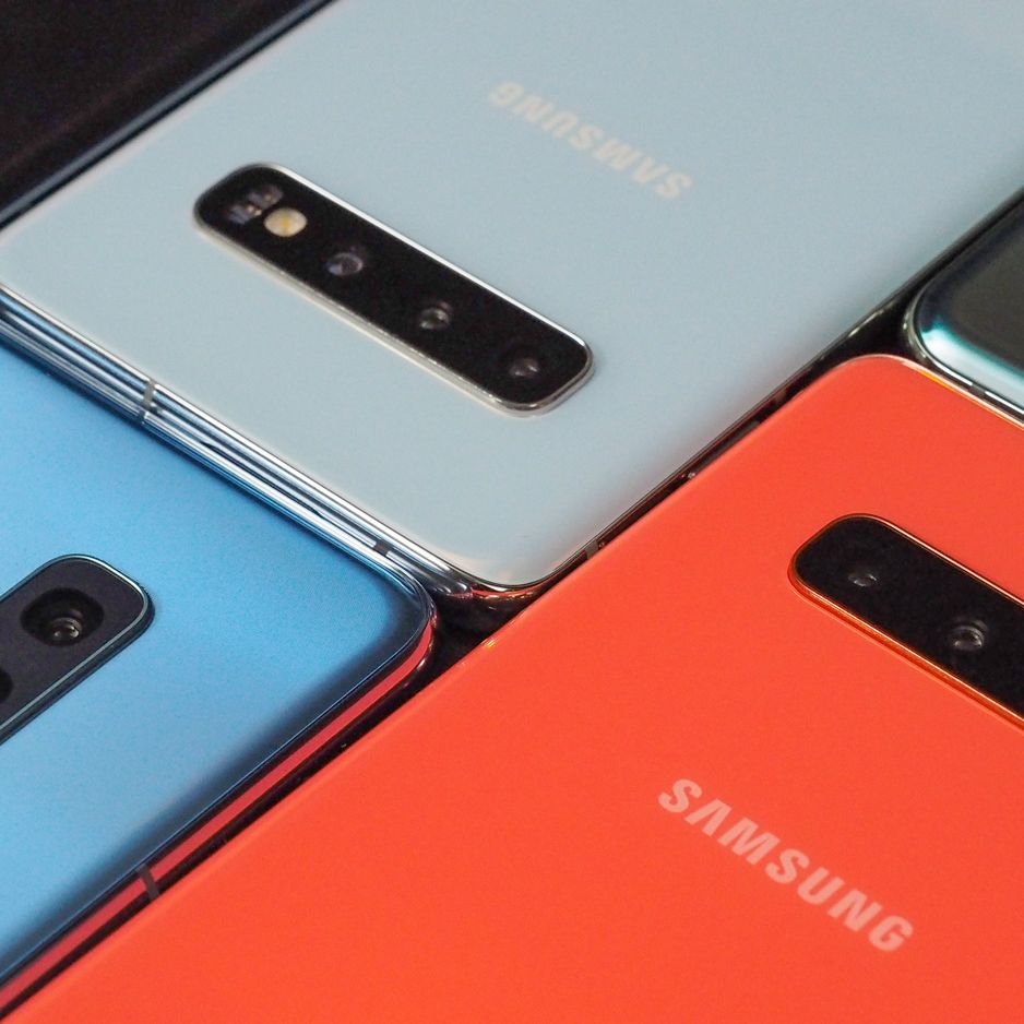 S10 plus Flamingo 新品未使用 NEW Samsung Galaxy S10+ Plus G975U 128GB Unlocked GSM+CDMA AT&T T