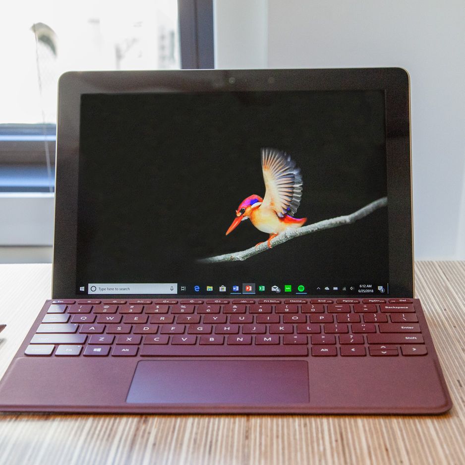 Surface Go Hands on: Meet the $399 iPad Killer | Laptop Mag
