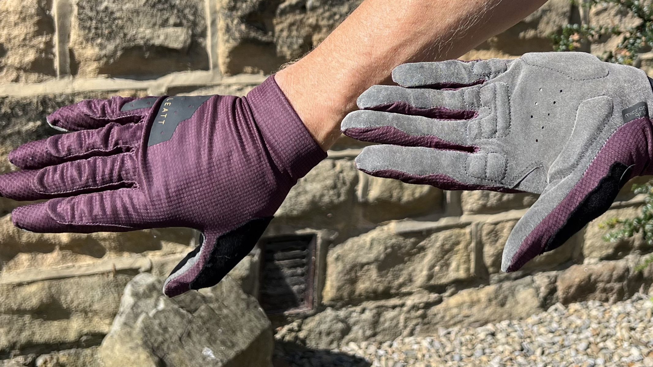 T*N様 ゴアテックスよりも防水性が高い MTB Leatt5.0 Size M Leatt MTB 1.0 V22 Glove review – best MTB glove with most