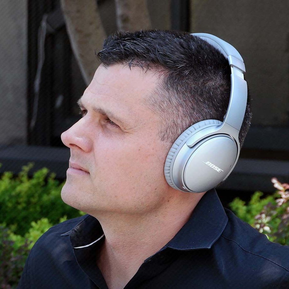 Bose QuietComfort 35 Review: A Wireless Revelation | Tom's Guide
