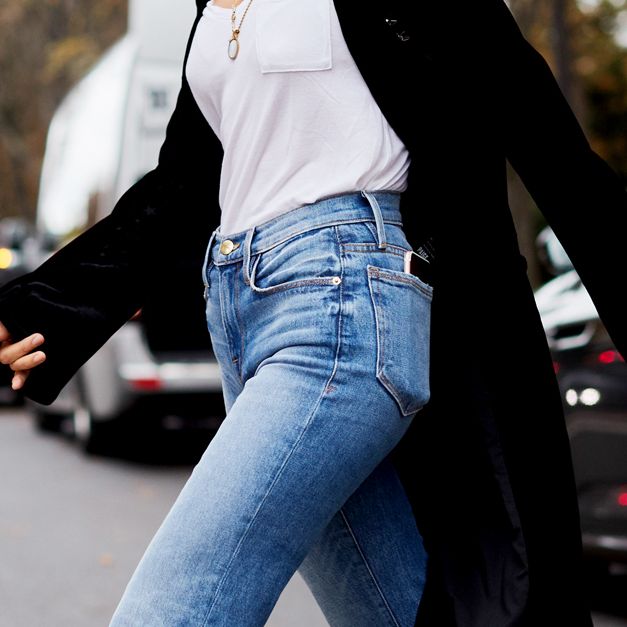 5 Jeans-and-T-Shirt Outfits That Add So Much Style | Who What Wear