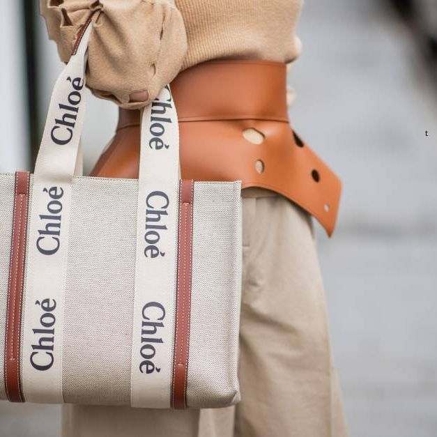 chloe-woody-canvas-tote-290594