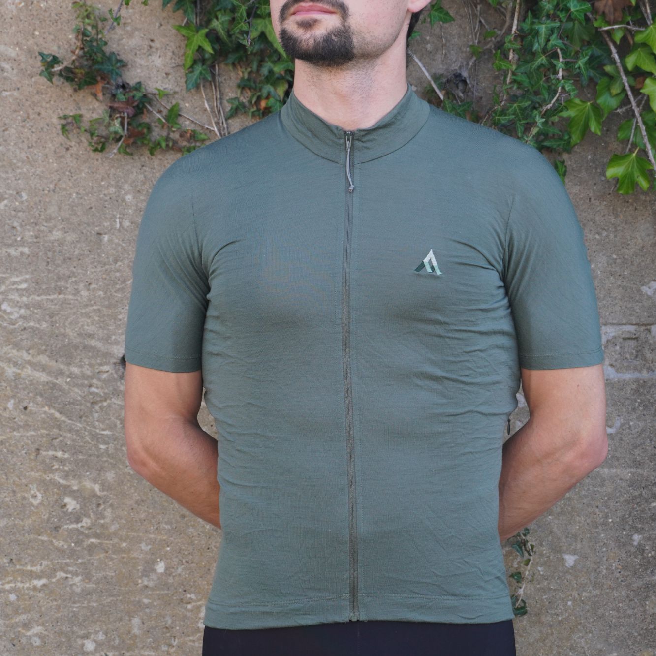 Male cyclist wearing