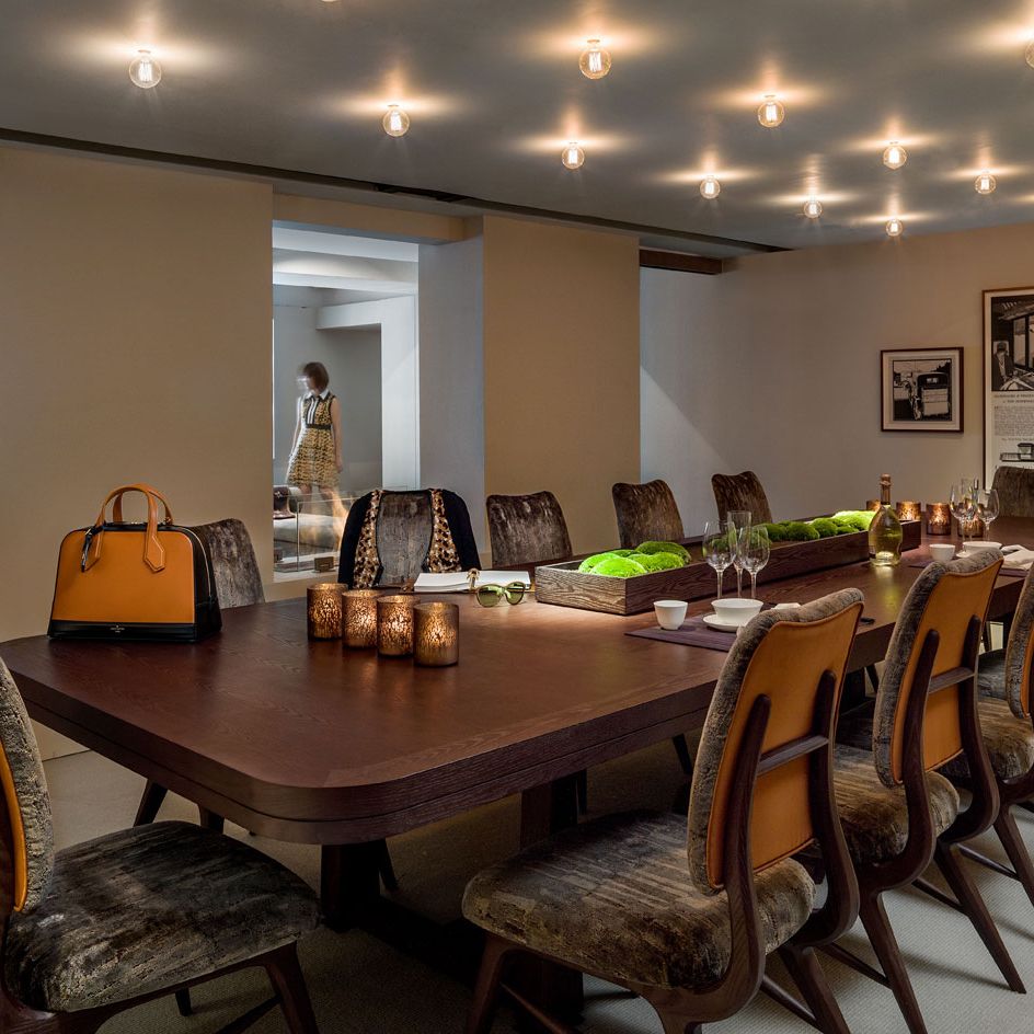 洋書 LOUIS VUITTON ARCHITECTURE & INTERIORS Louis Vuitton Architecture & Interiors — YUUKI KITADA ARCHITECT