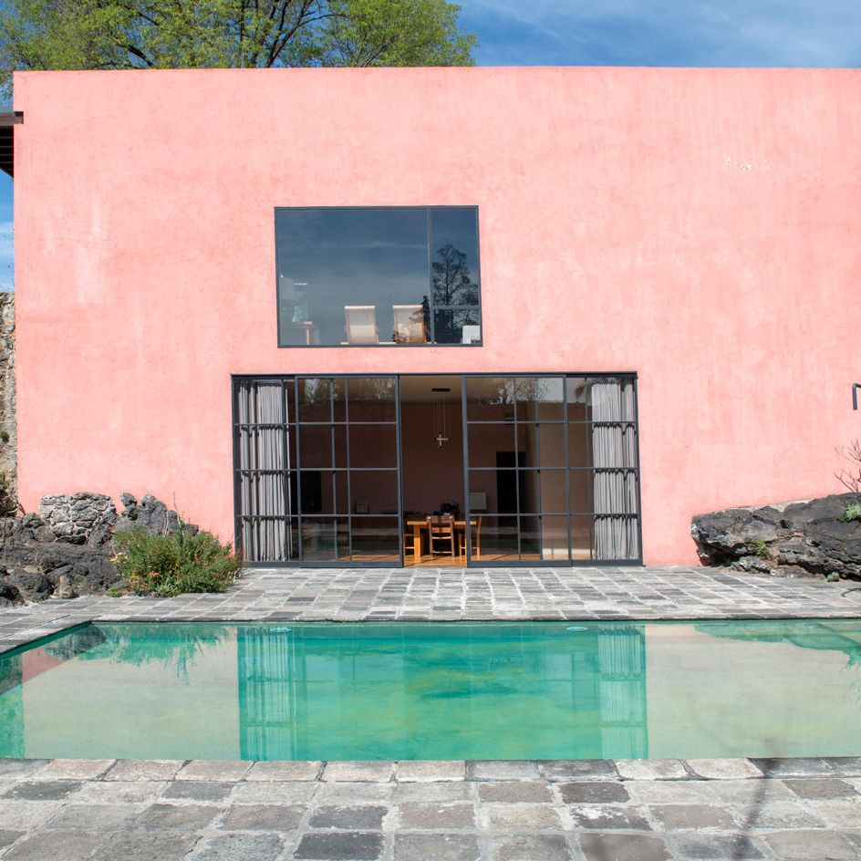 Luis Barragán Barragán Hous Jorge Covarrubias restores Luis Barragán's Casa Prieto-Lopez