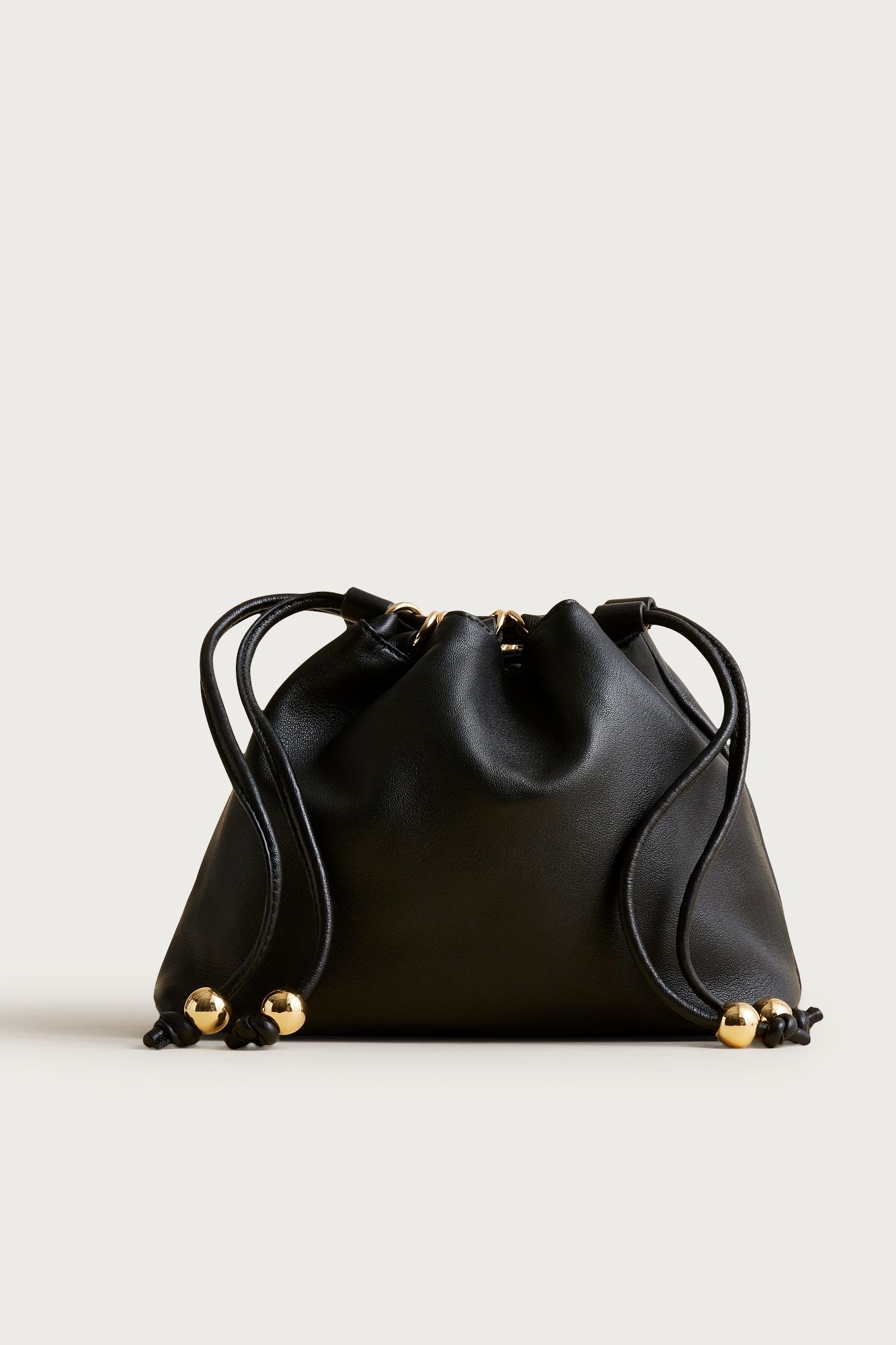 Drawstring Pouch Bag in Leather