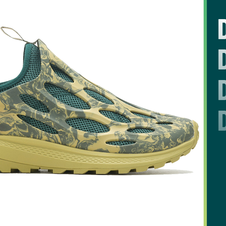 No laces? No problem! Splash around in these water-ready  display picture 3