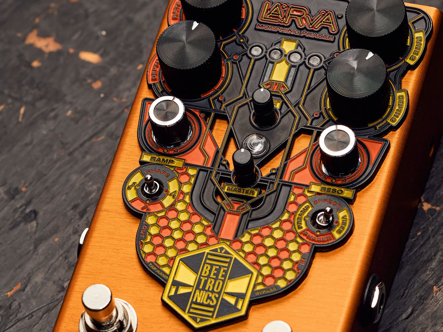 ギター Beetronics LARVA 楽天市場】Beetronics/LARVA【在庫あり】 : 宮地楽器 ミュージック