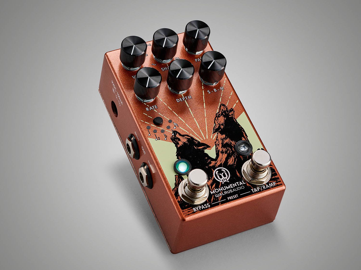 Walrus Audio Monumental Harmonic Stereo Tremolo review Walrus Audio Monumental Harmonic Stereo Tremolo review