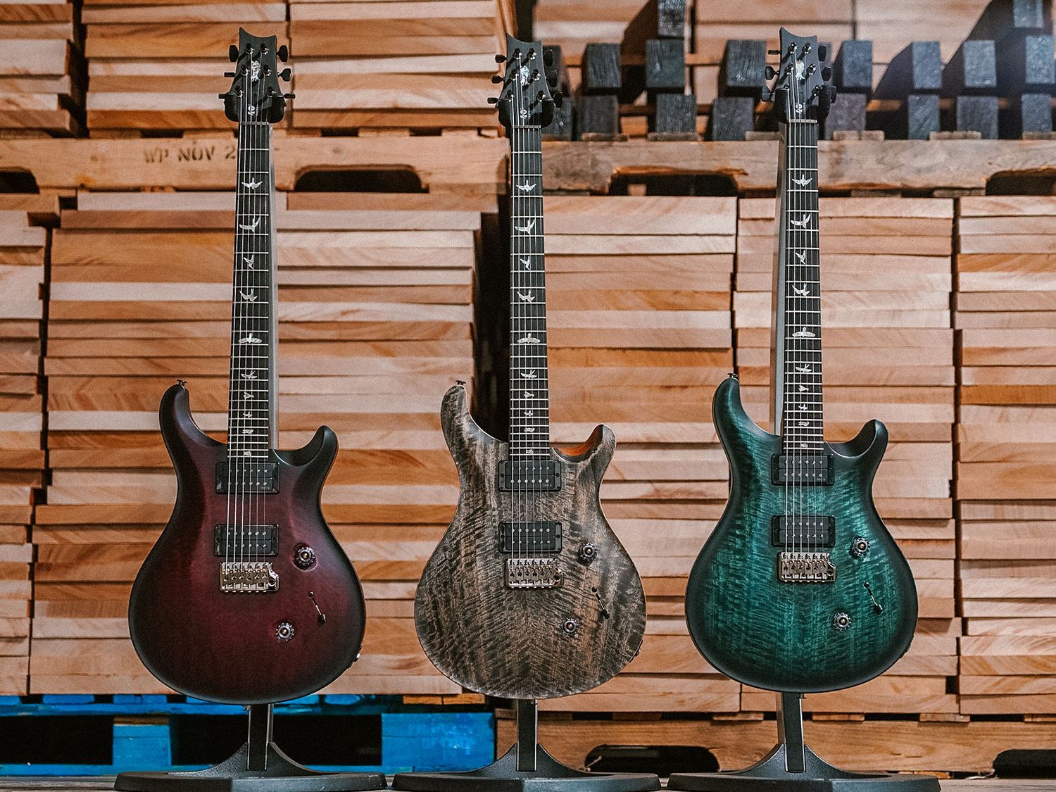 Each guitar includes a 40th-anniversary certificate hand-signed by