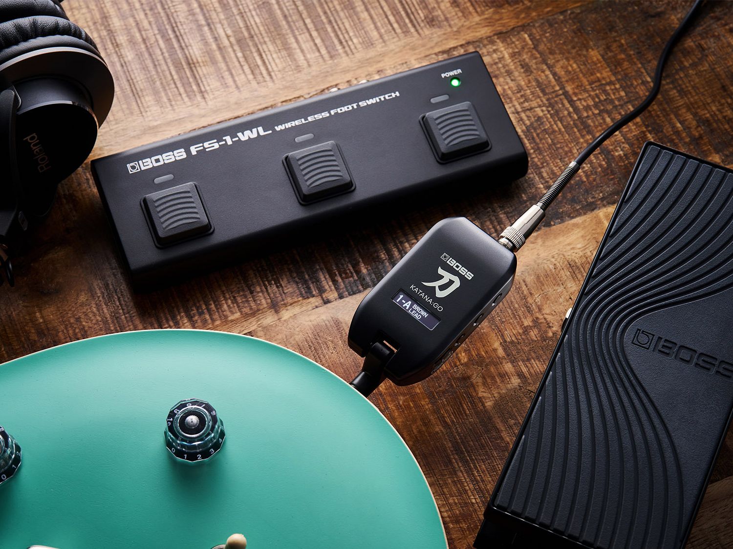 DJ機材 BOSS KATANA:GO BOSS KATANA:GO - New Personal Headphone Guitar Amp - Premier Guitar