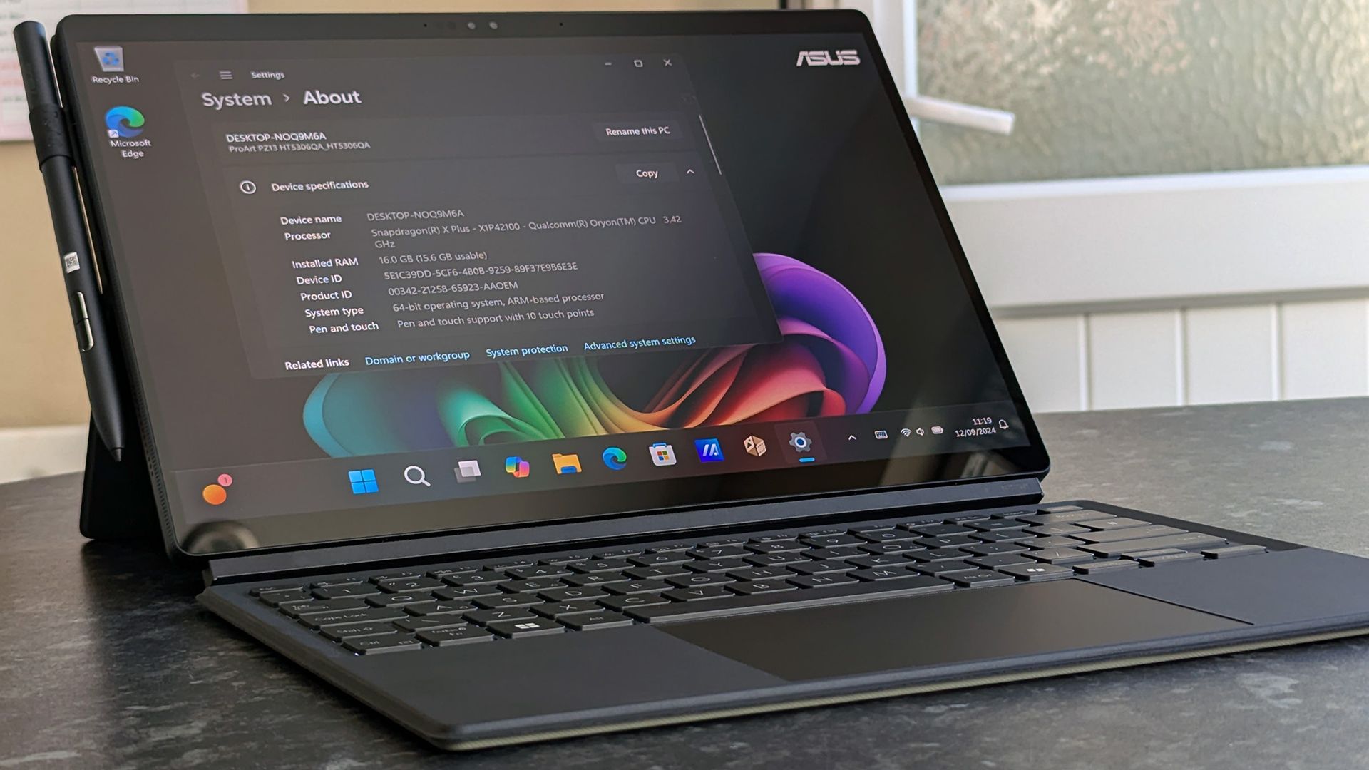 ASUS ProArt PZ13 / メモリ16GB / SSD 1TB ASUS ProArt PZ13 13