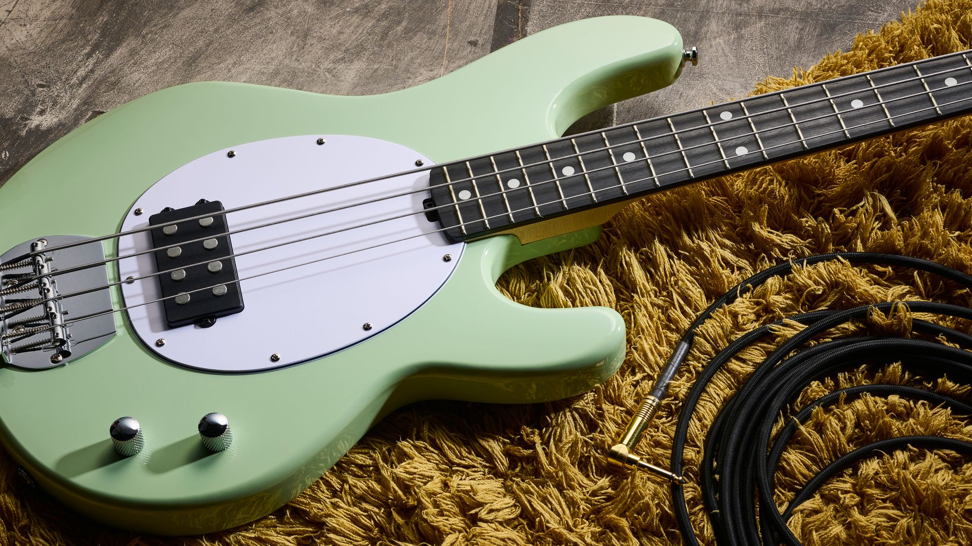 ベース rip 2/2 Musicman USA StingRay 1999 1999 Ernie Ball Music Man USA Stingray Bass (Natural) – Cool