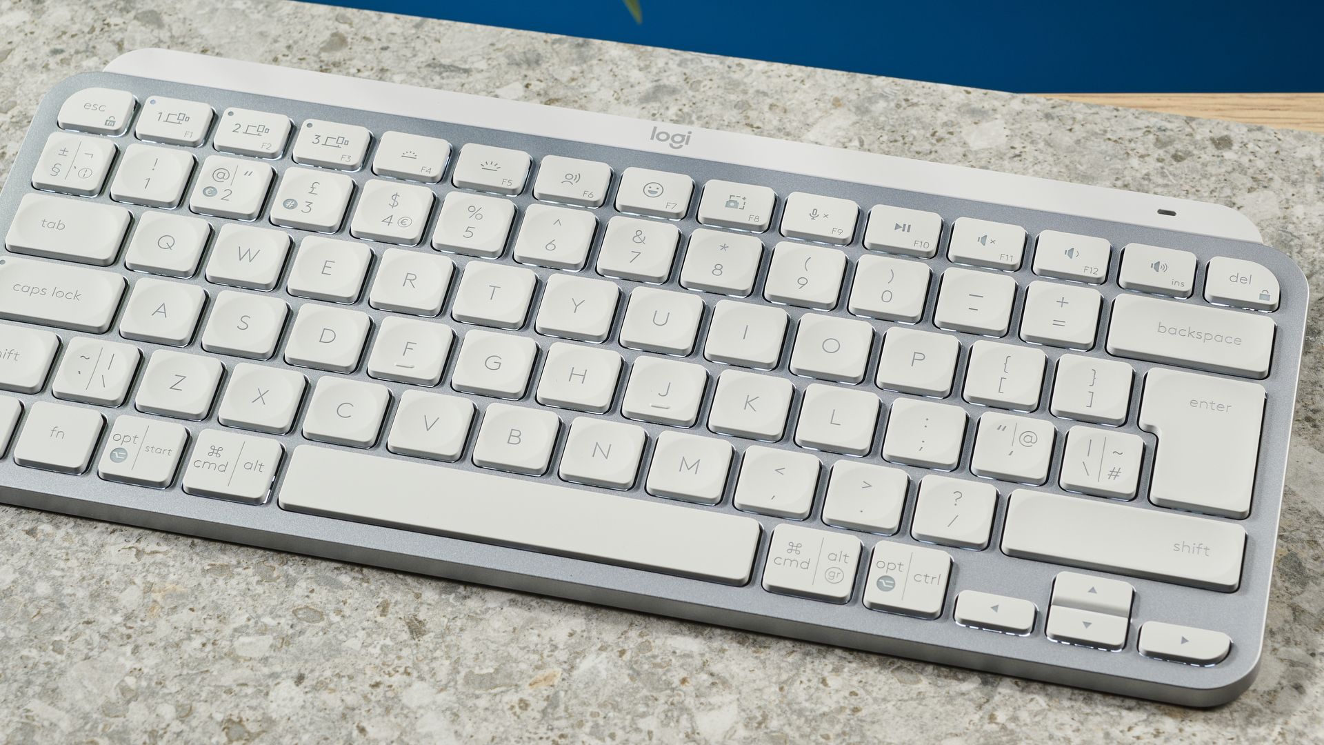Amazon.com: Logitech MX Keys Mini Minimalist Wireless