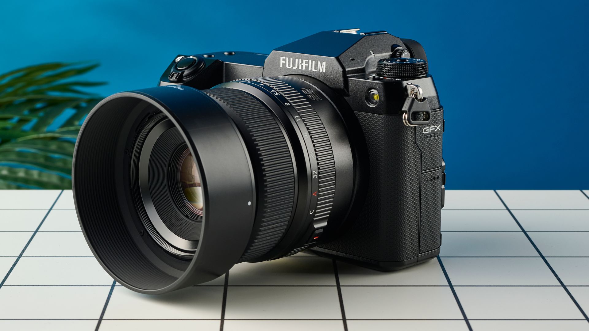 FUJIFILM GFX 100S II 本体 保証あり　撮影枚数300枚程度 富士フイルム「GFX100S II」最速レビュー！ 前モデルのユーザー