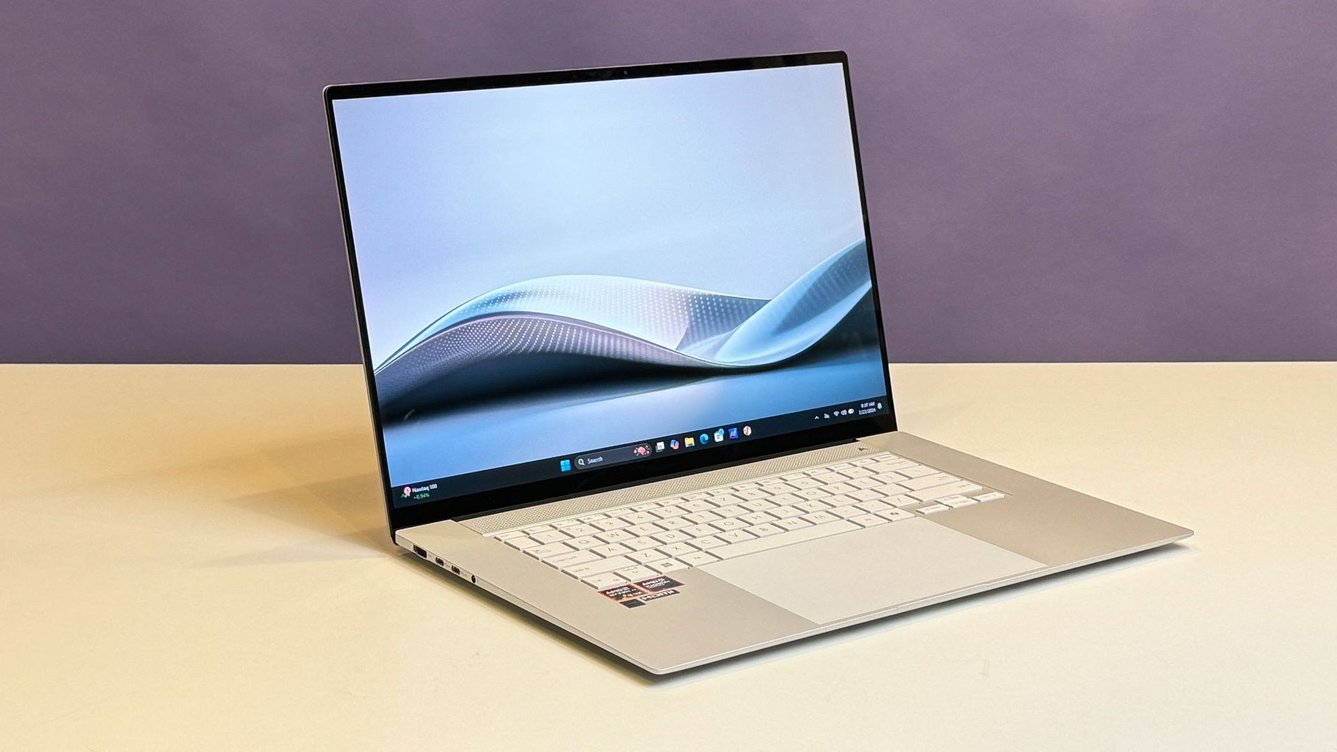 Asus Zenbook S16 review: AMD Ryzen AI 9 HX 370 tested | Tom's Hardware