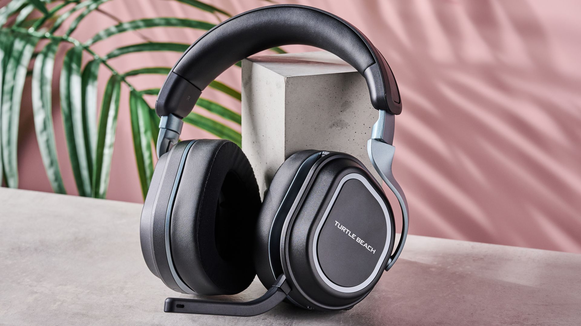 Turtle Beach Stealth 700 Gen 3 review: a chunky gaming headset